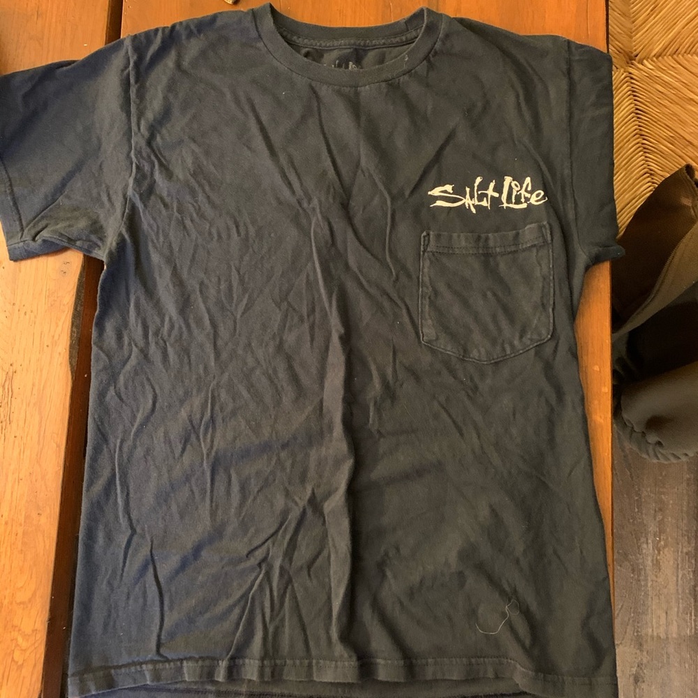 Men’s size small Salt Life t-shirt